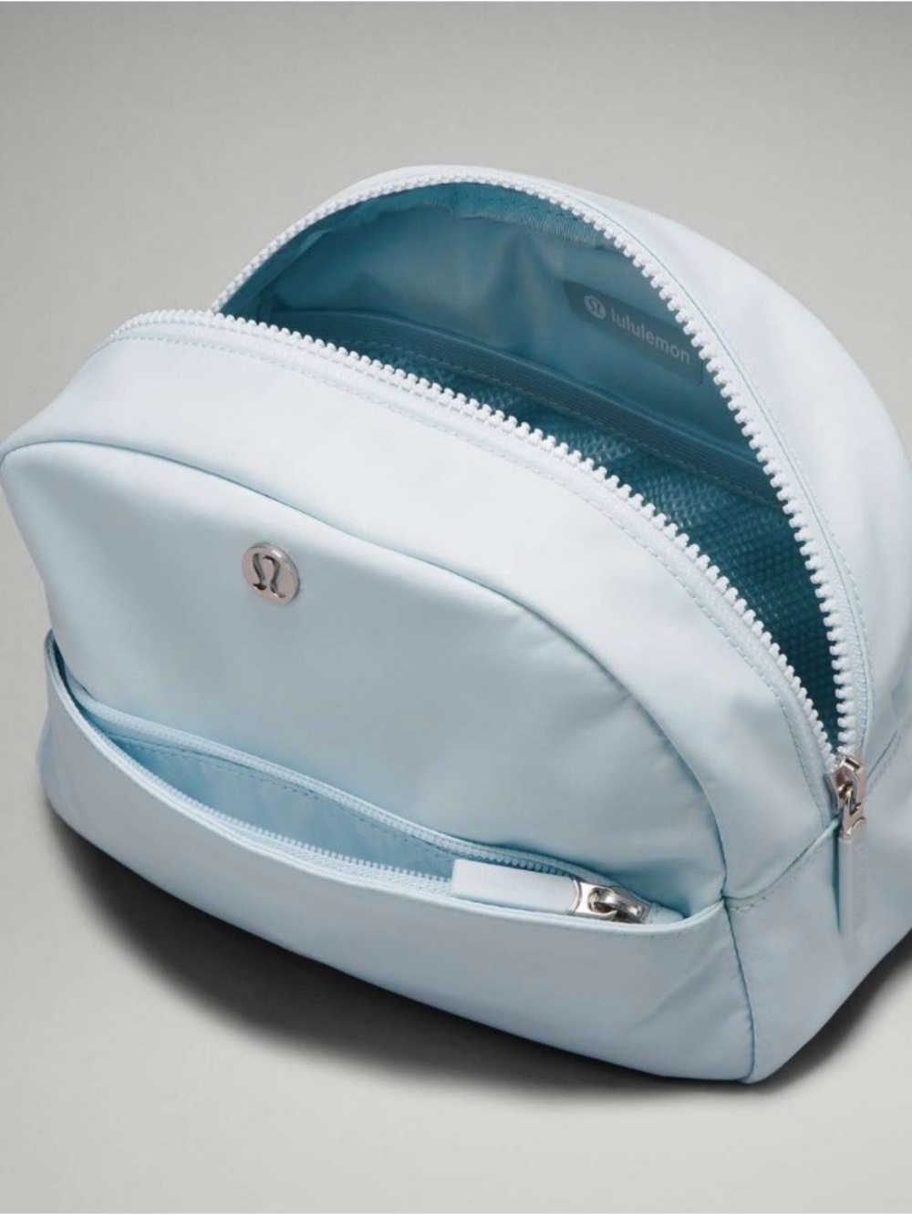 Lululemon Go Getter Pouch *Powder Blue